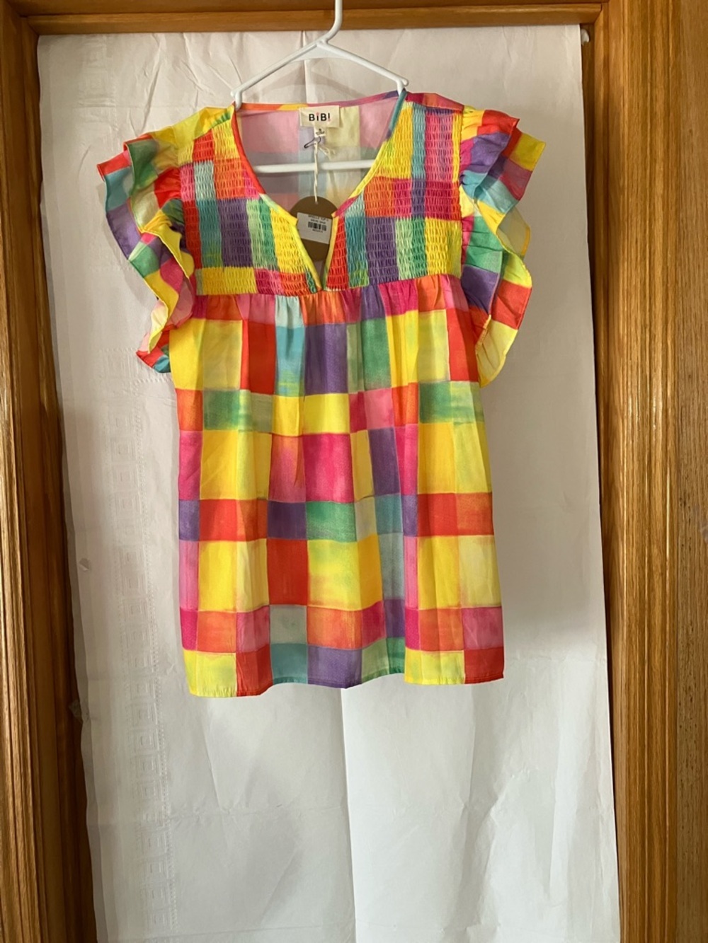 BiBi Women’s S Bubble Sleeve Multicolor Colorblock Split V-Neck Pullover Top NWT